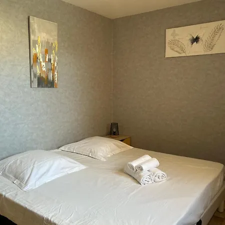 L'escapade De Jules * 阿格德